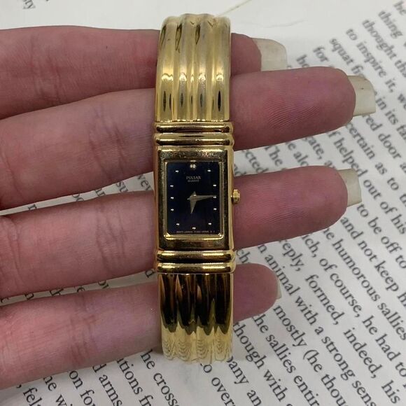 Vintage Gold Tone Pulsar Chunky Rare Women\'s Watch